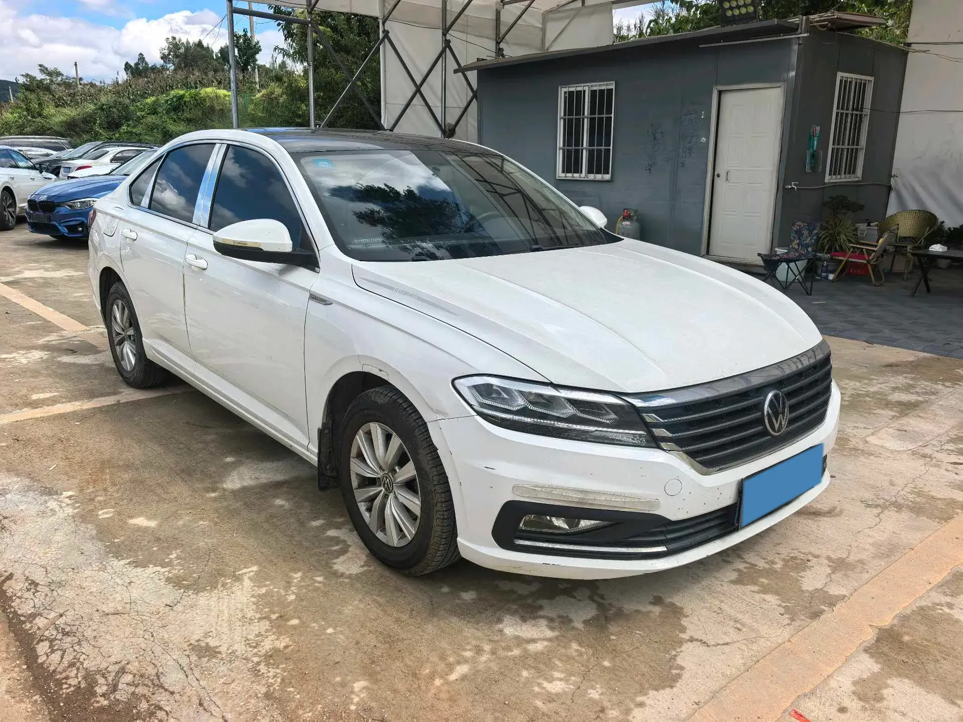 2021 VOLKSWAGEN LAVIDA thumbnail 3