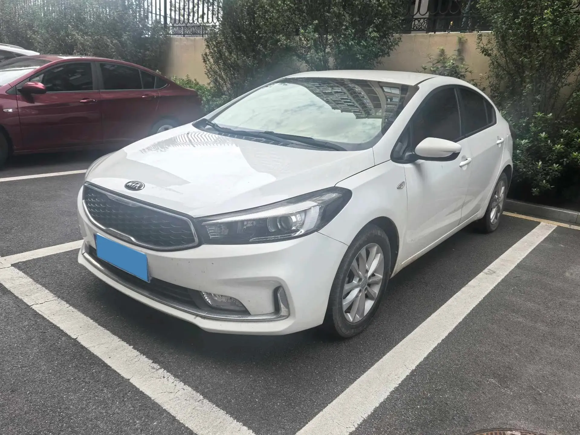 2016 KIA K3 view 1