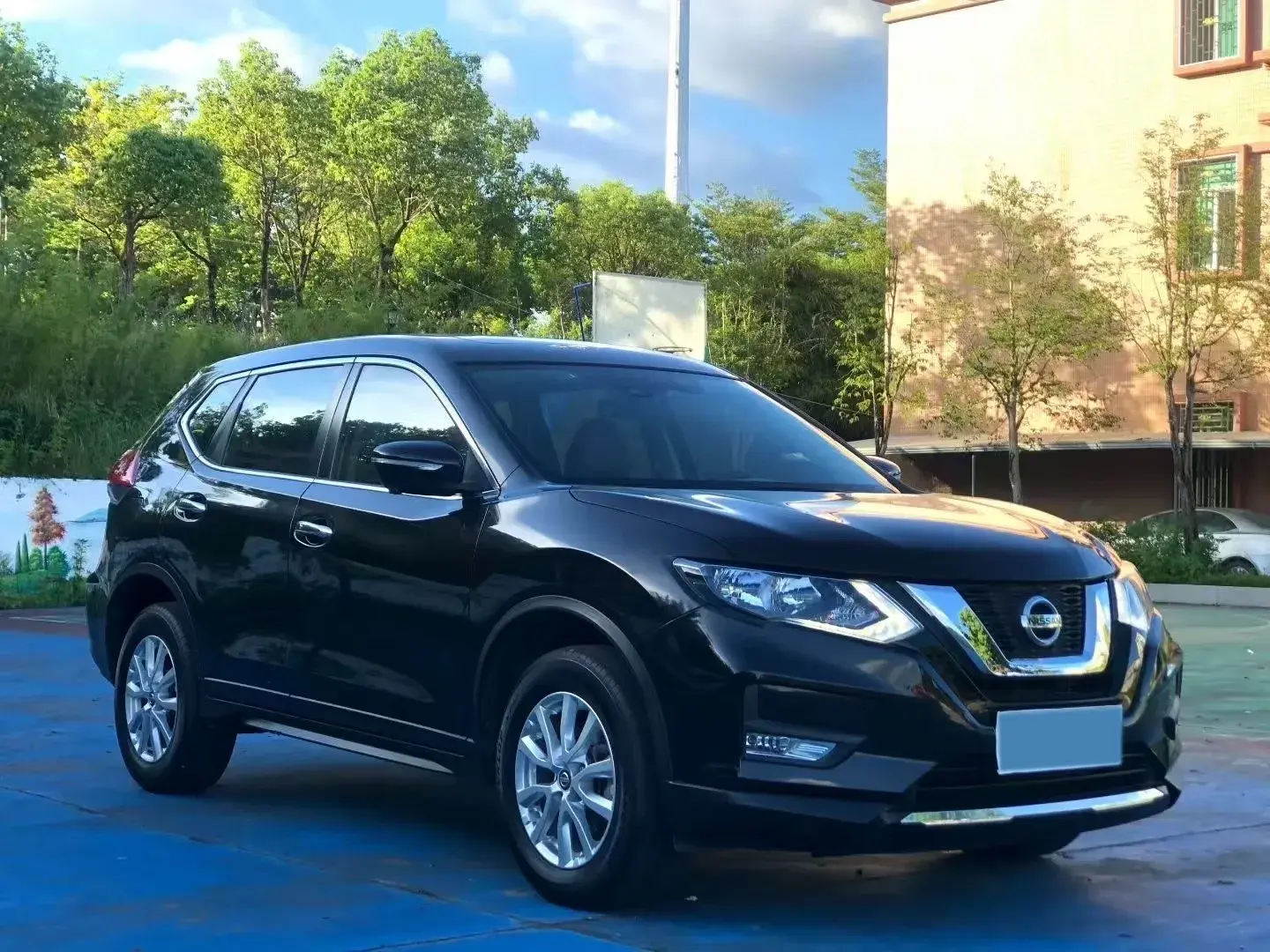 2021 NISSAN X-TRAIL thumbnail 3