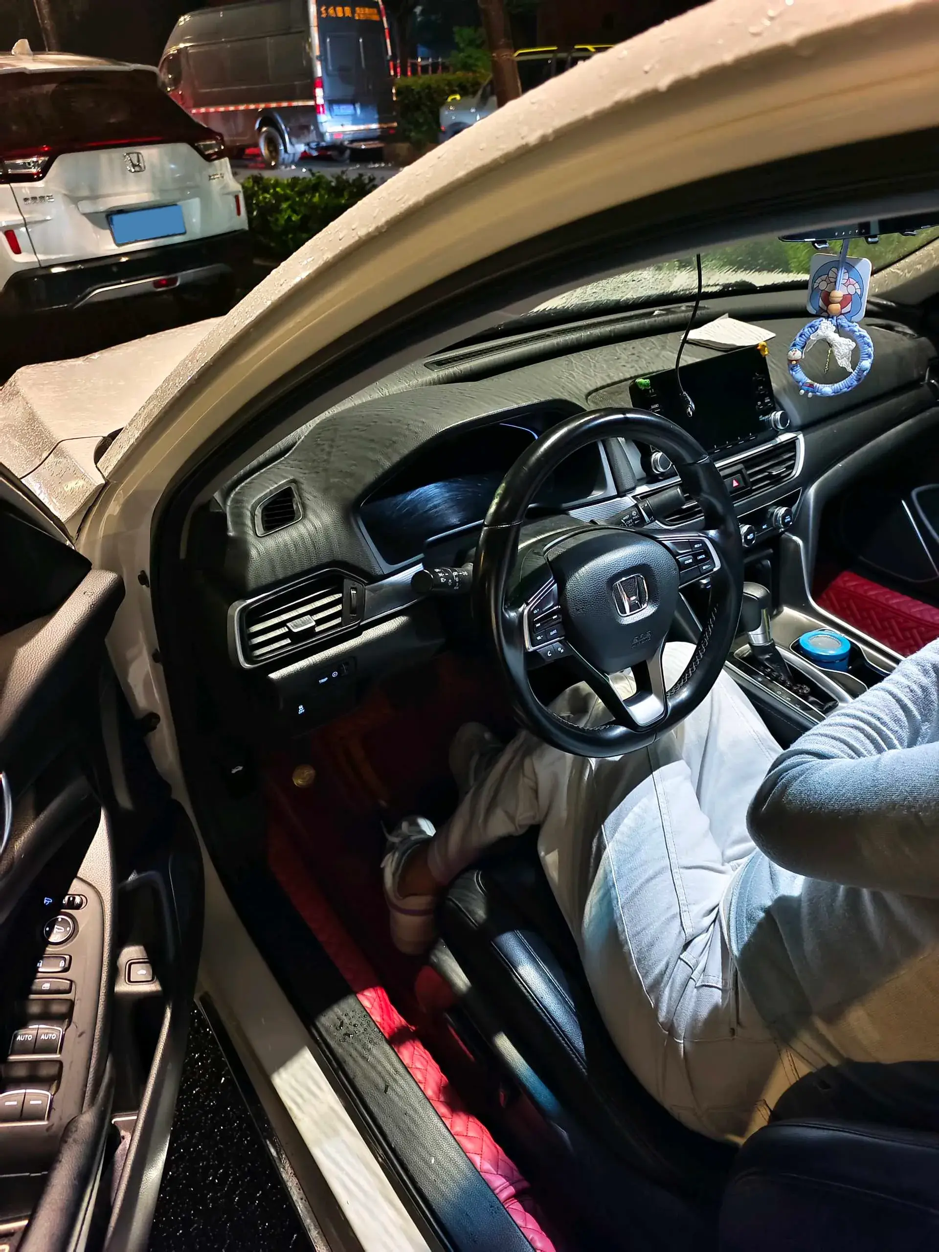 2018 HONDA ACCORD thumbnail 4