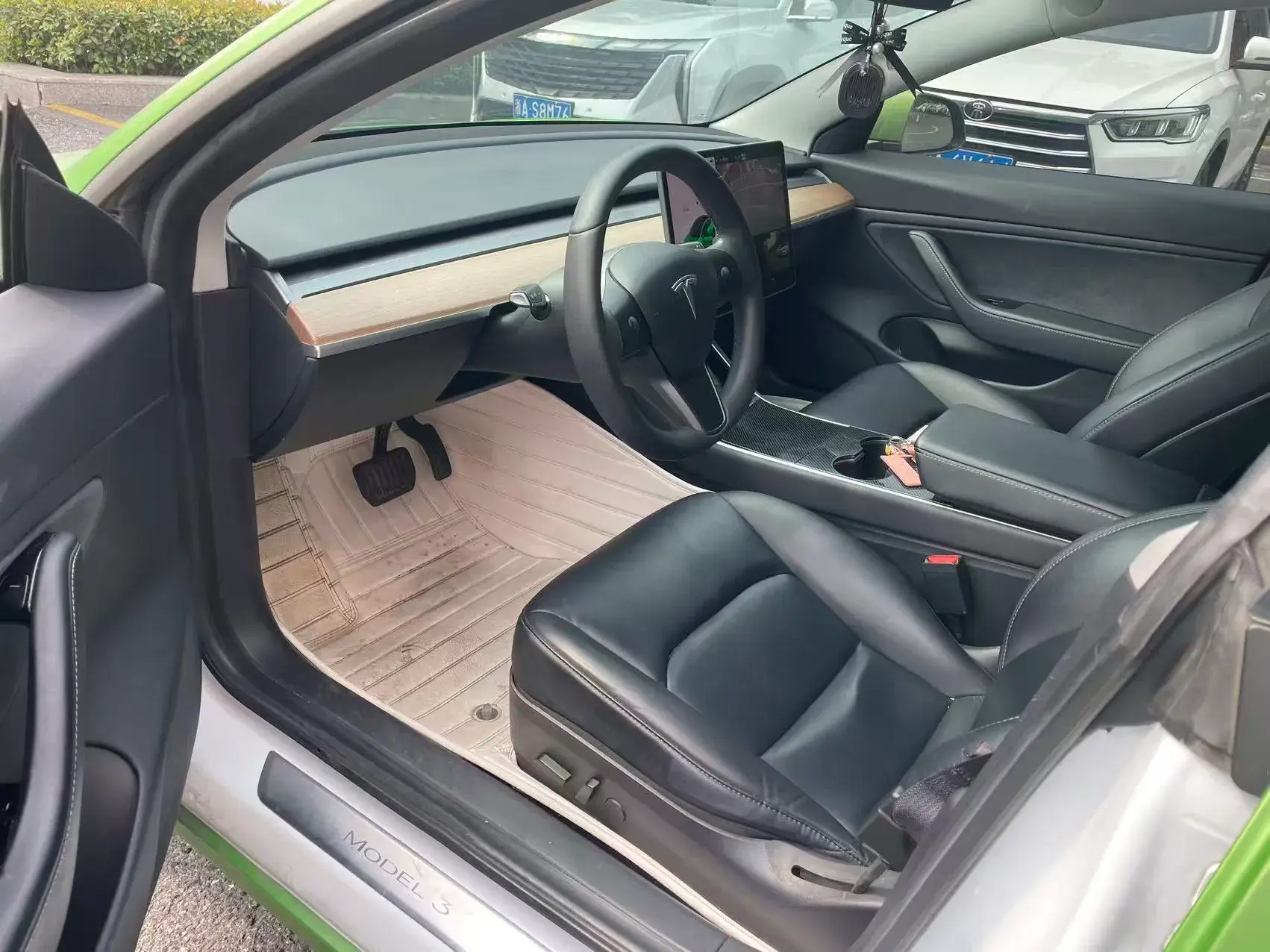 2019 TESLA MODEL thumbnail 3