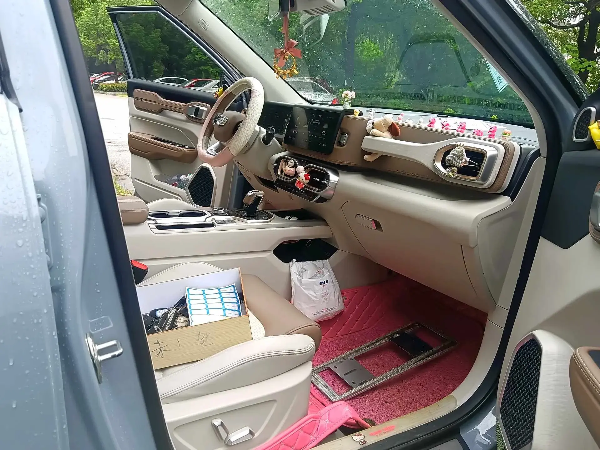 2021 GEELY ICON thumbnail 4