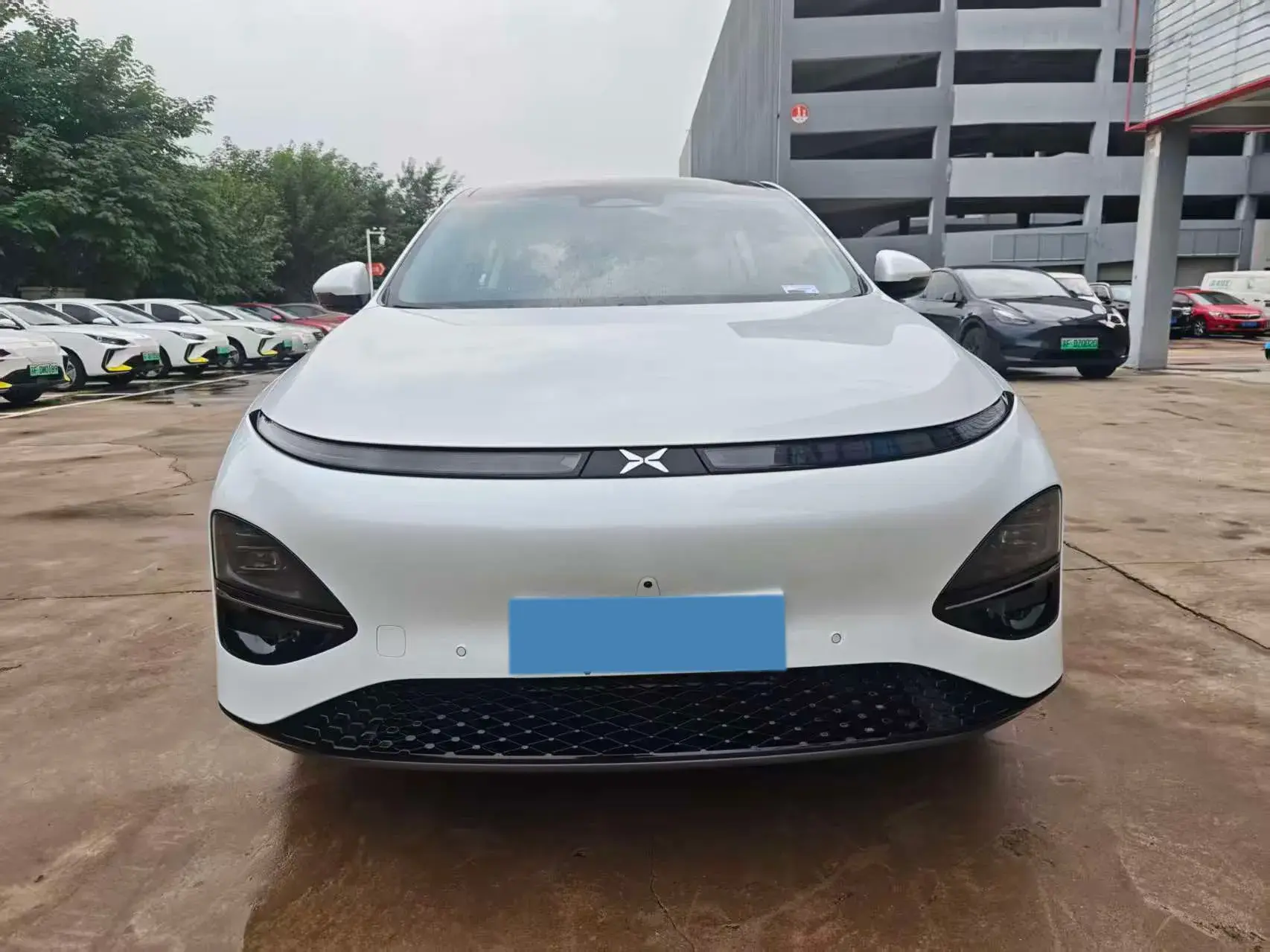 2023 XPENG G6 thumbnail 2