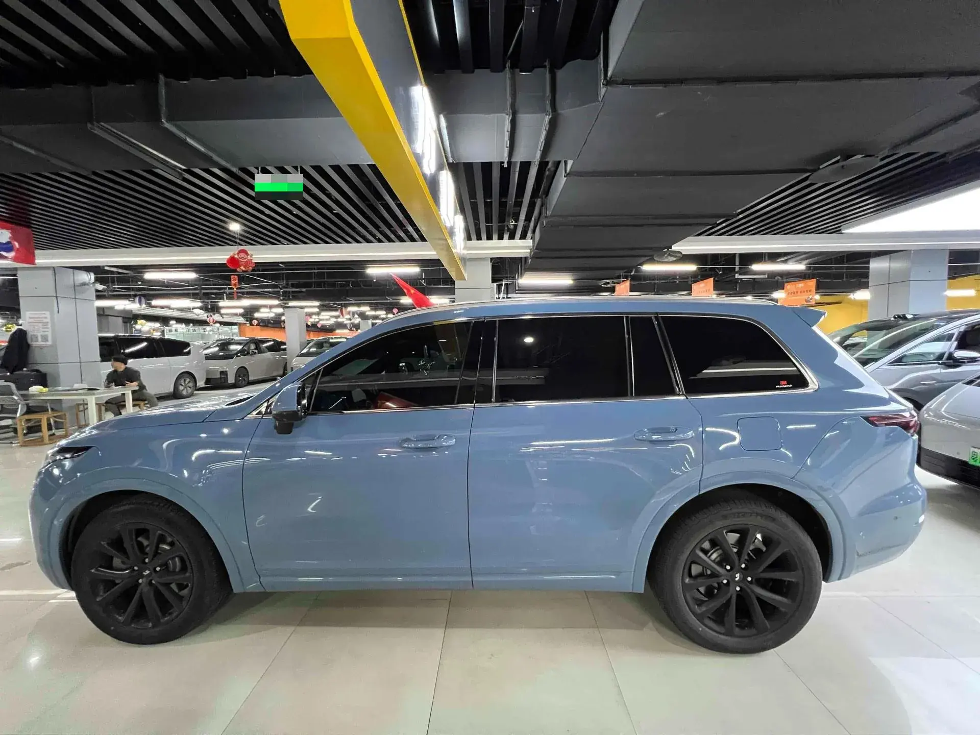 2021 LI ONE thumbnail 2