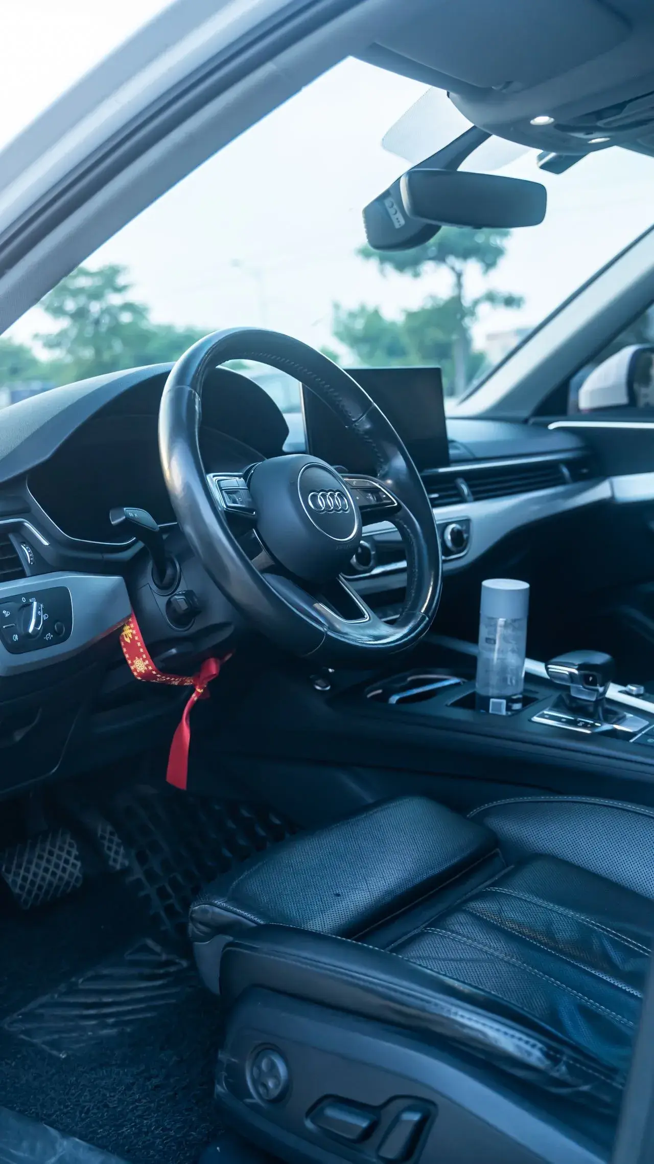 2020 AUDI A4L thumbnail 4