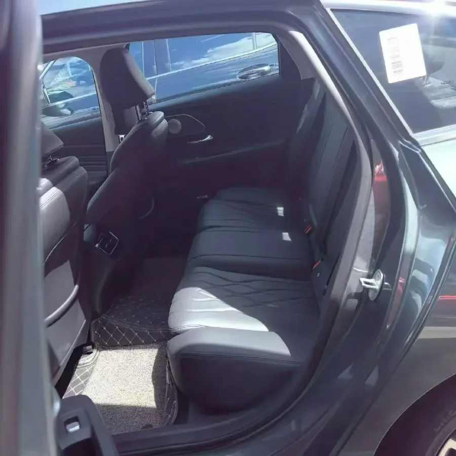 2025 Chery Arrizo 8 Pro 1.6T 197HP L4 7DCT,autocango,china used car exporter,china ev exporter,chinese used car exporter,chinese used ev exporter