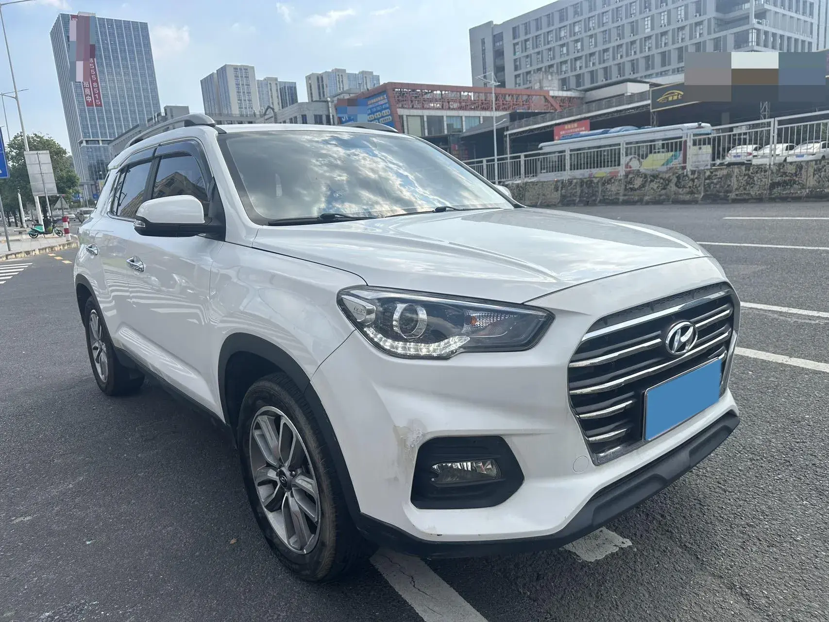 2018 HYUNDAI IX35 thumbnail 3