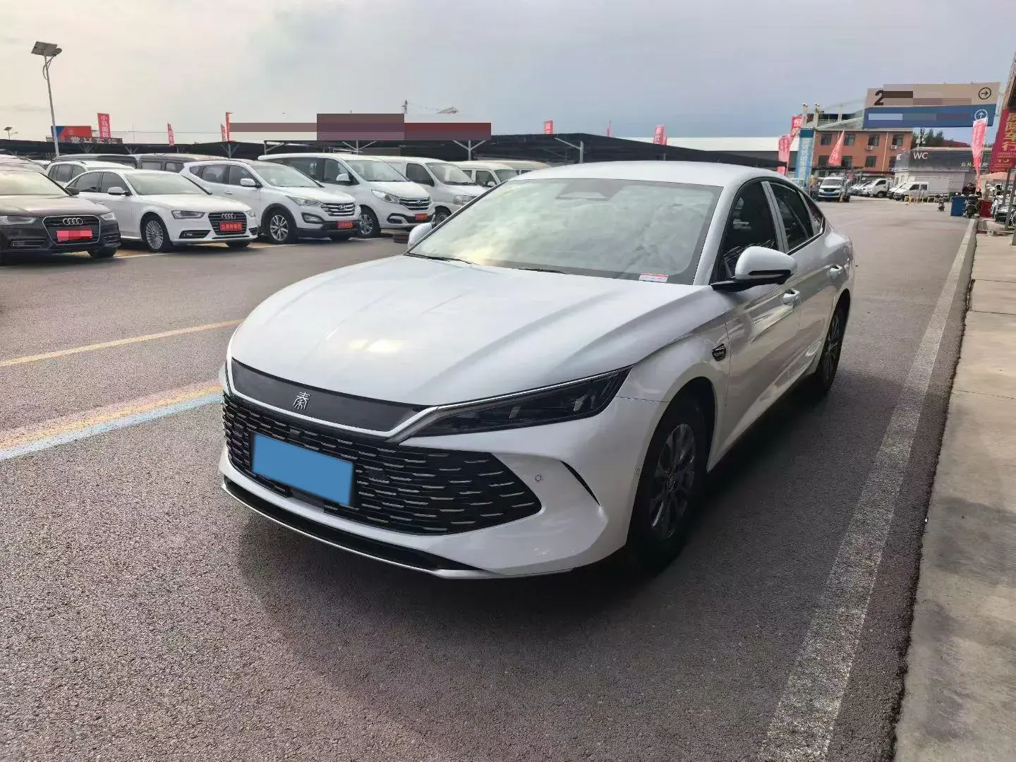 2025 BYD QINL view 1