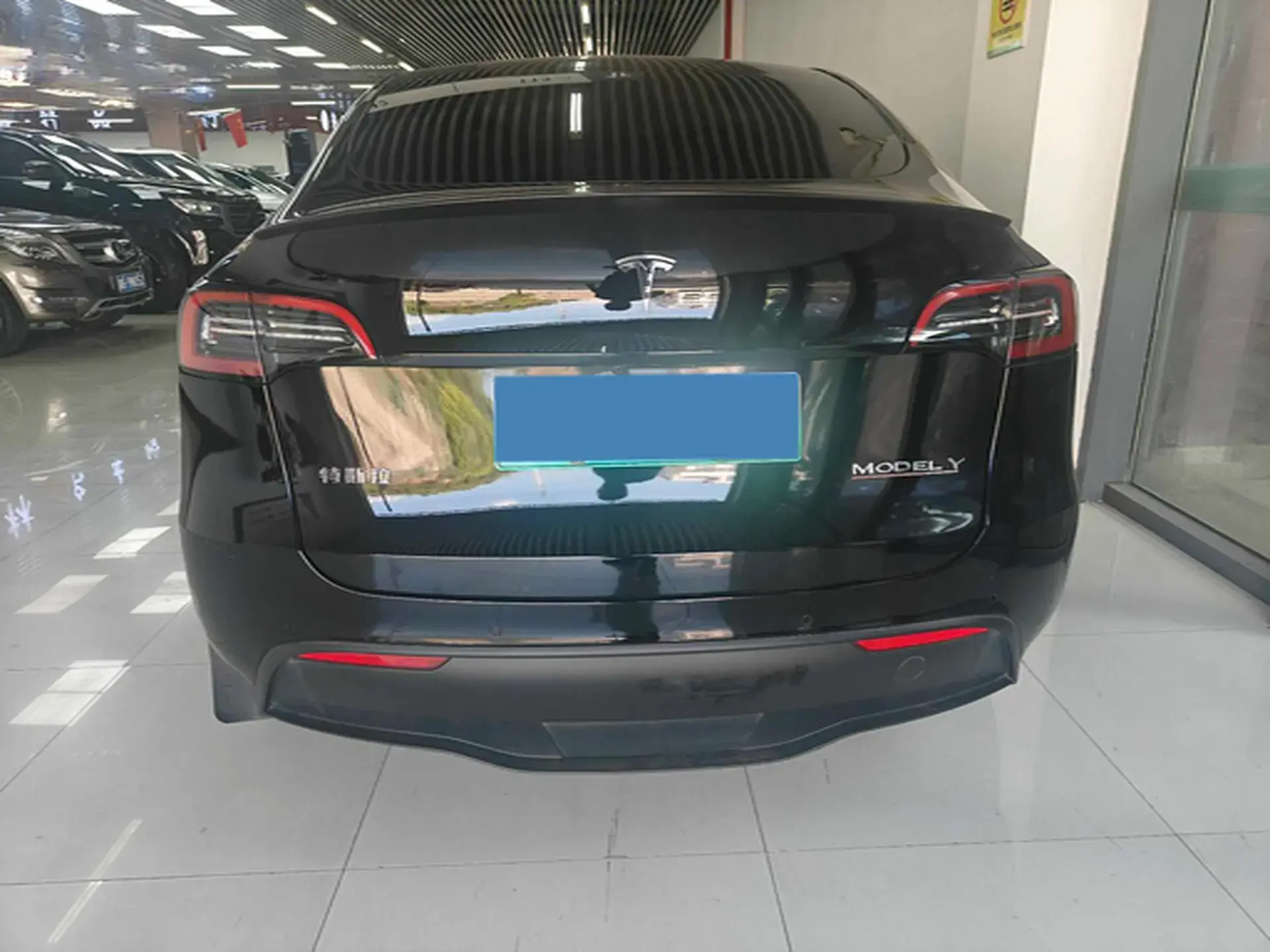 2022 TESLA MODEL thumbnail 3