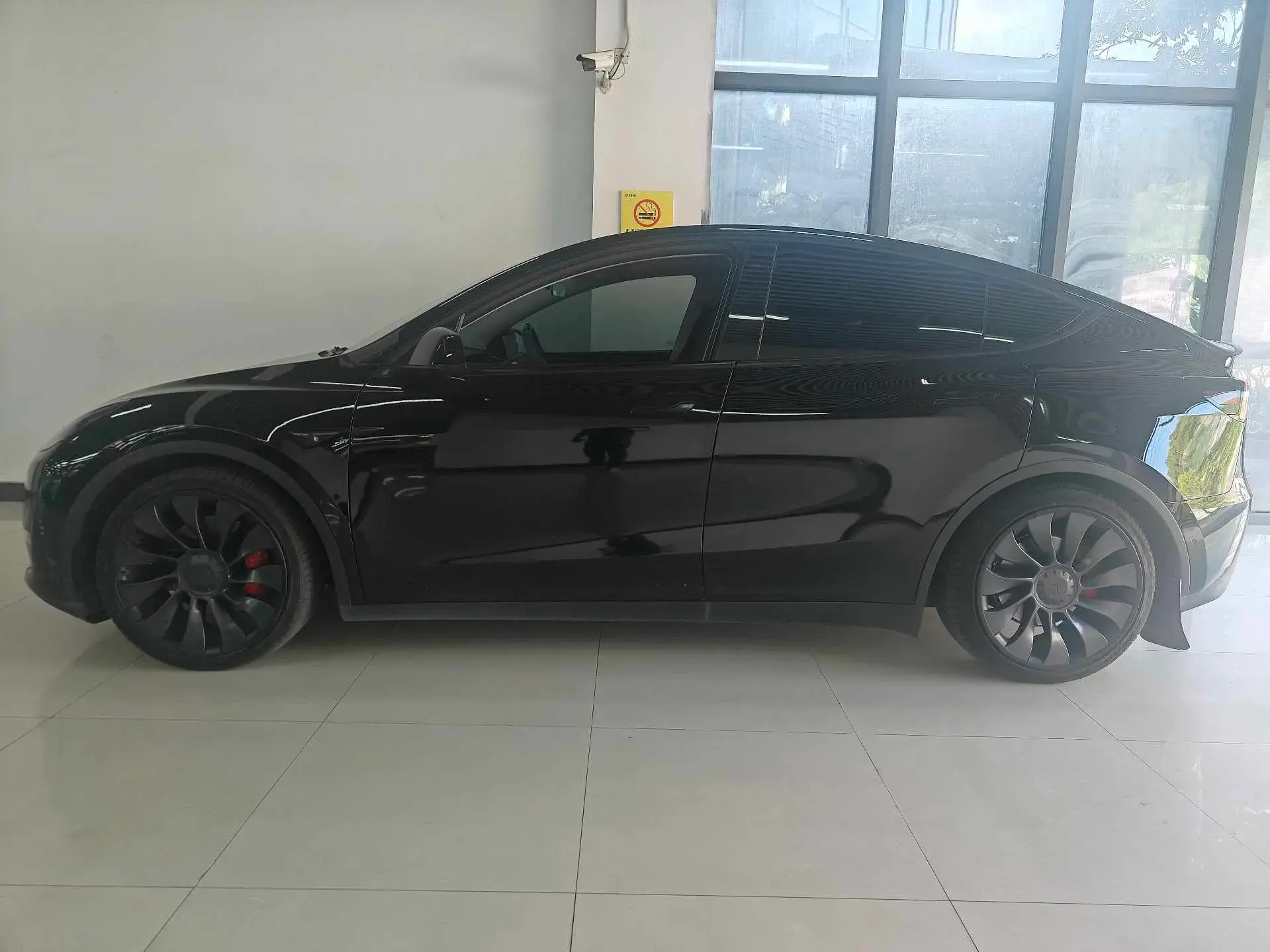 2022 TESLA MODEL thumbnail 2