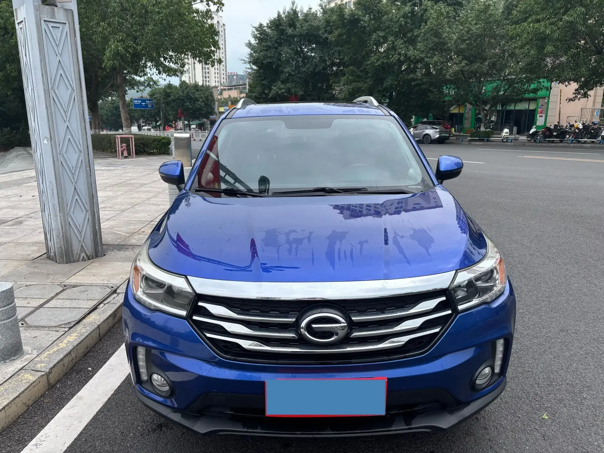 2017 GAC TRUMPCHI thumbnail 2