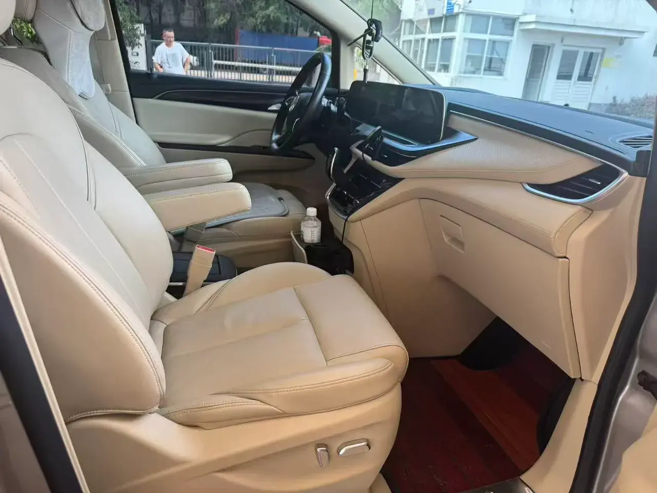 2022 BUICK GL8 thumbnail 4