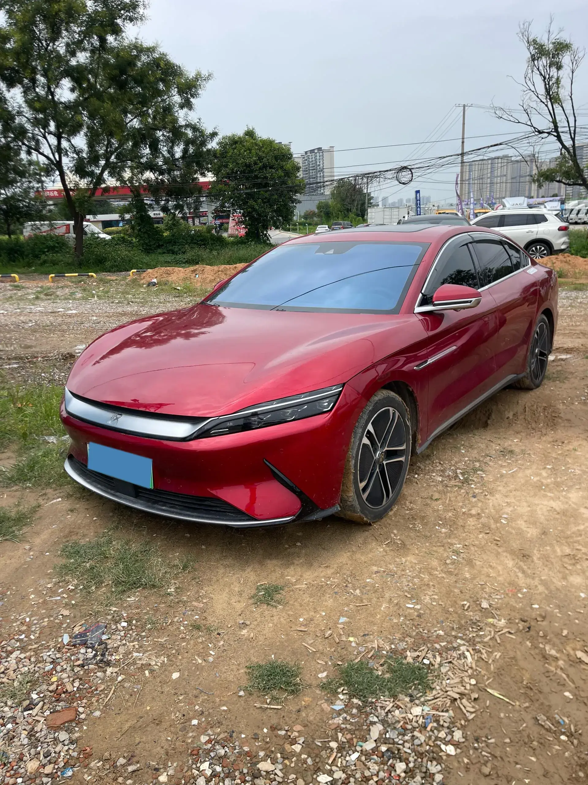 2020 BYD HAN view 1