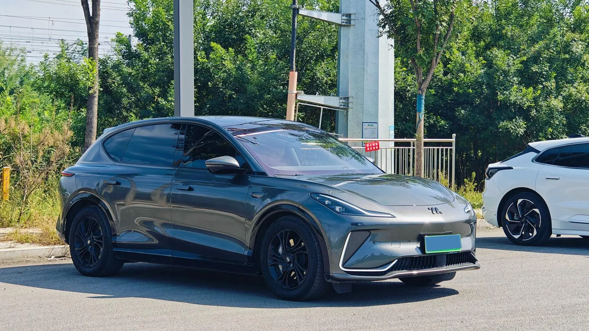 2023 IM LS7 thumbnail 3