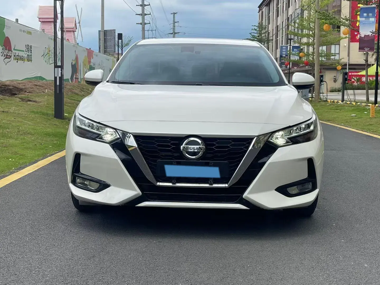 2022 NISSAN SYLPHY thumbnail 2