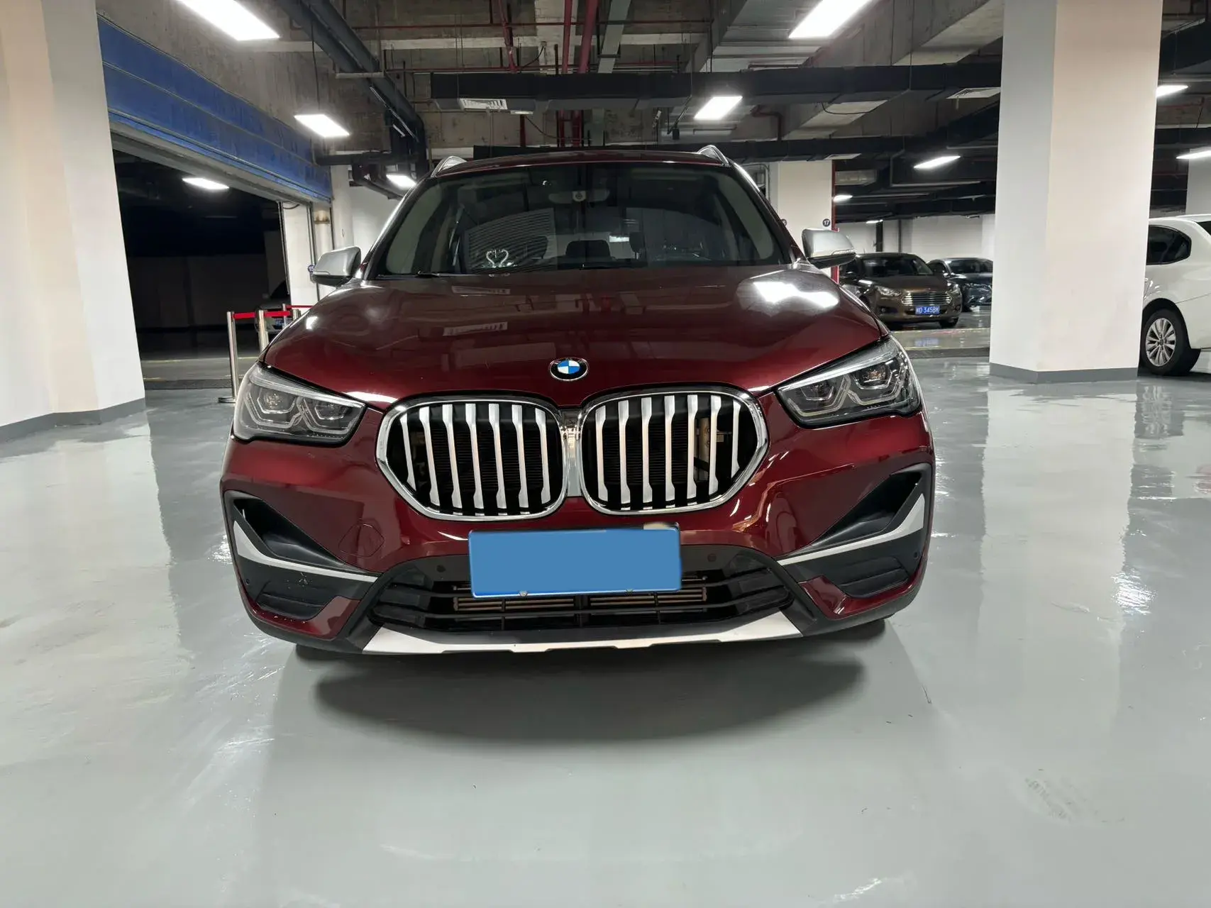 2022 BMW X1 thumbnail 2