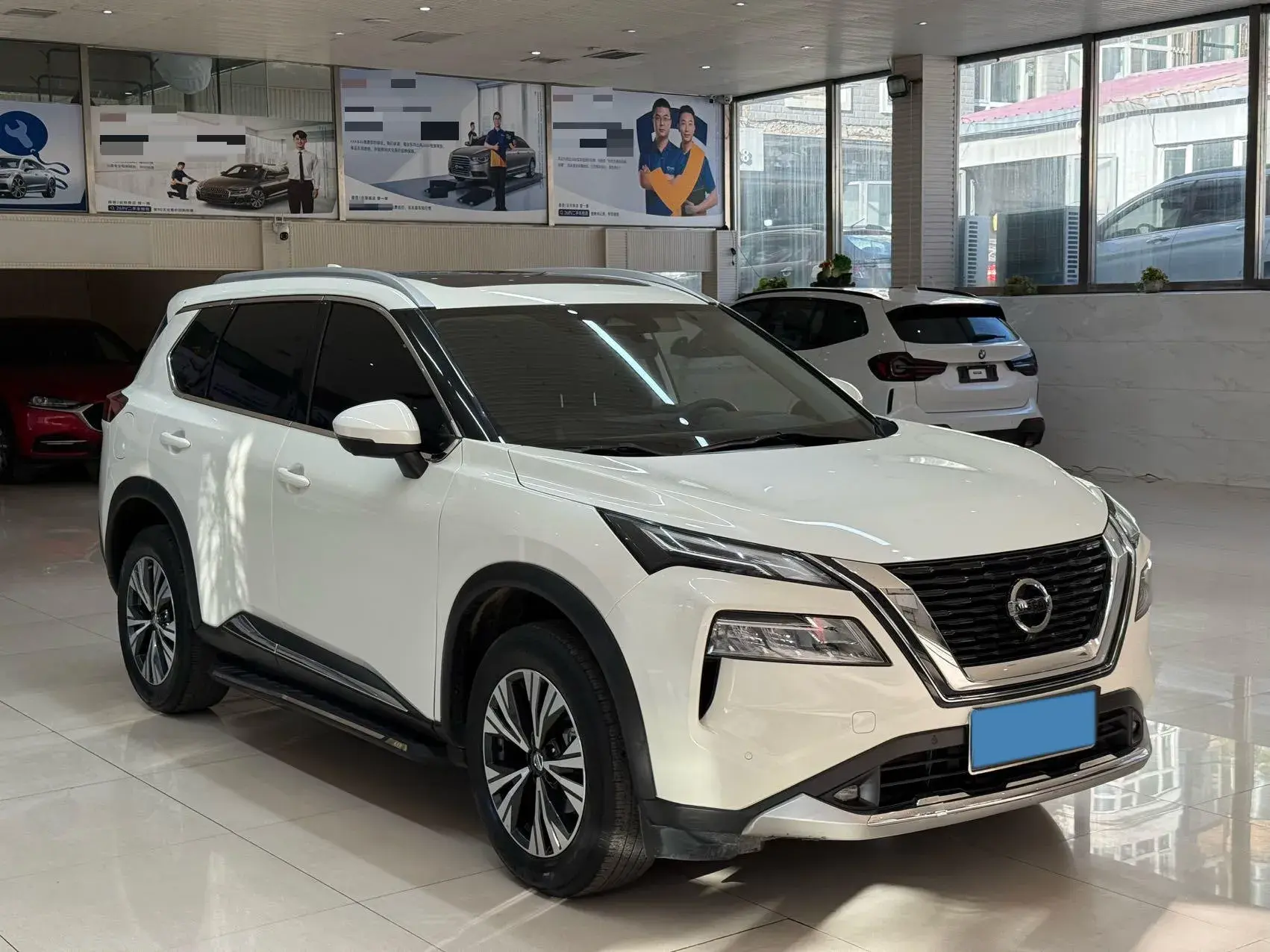 2021 NISSAN X-TRAIL thumbnail 3