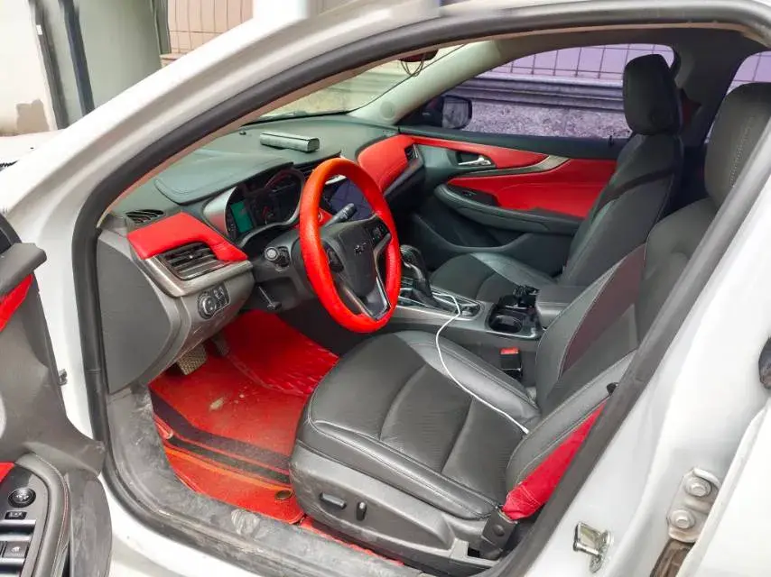 2018 CHEVROLET MALIBU thumbnail 3