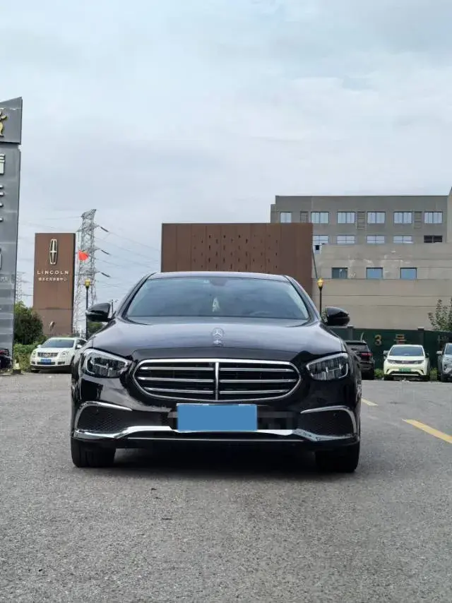 2023 MERCEDES-BENZ E thumbnail 2