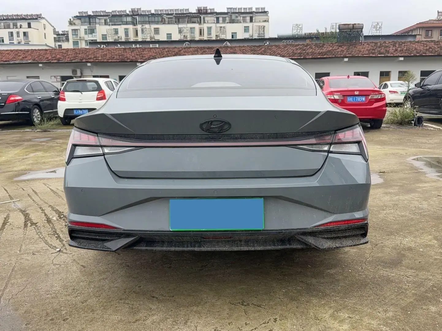 2021 HYUNDAI ELANTRA thumbnail 4