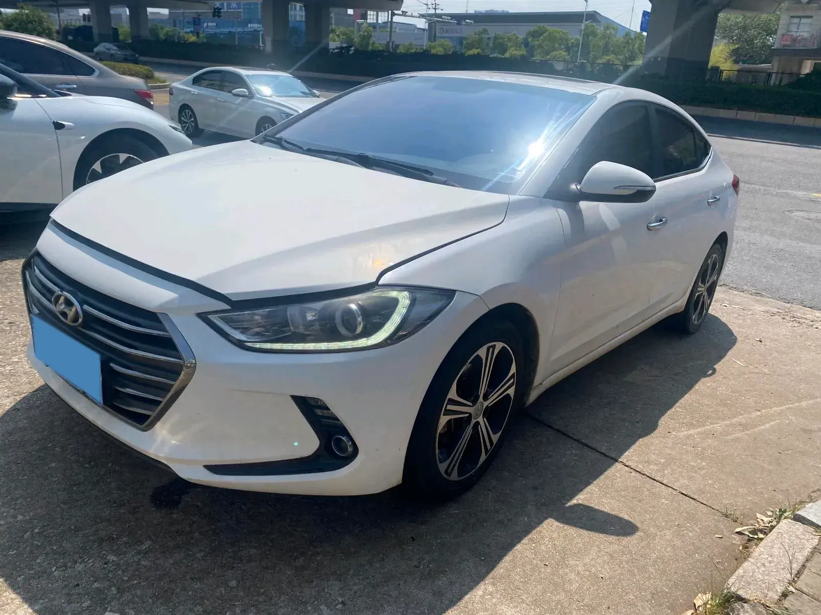 2018 HYUNDAI ELANTRA view 1
