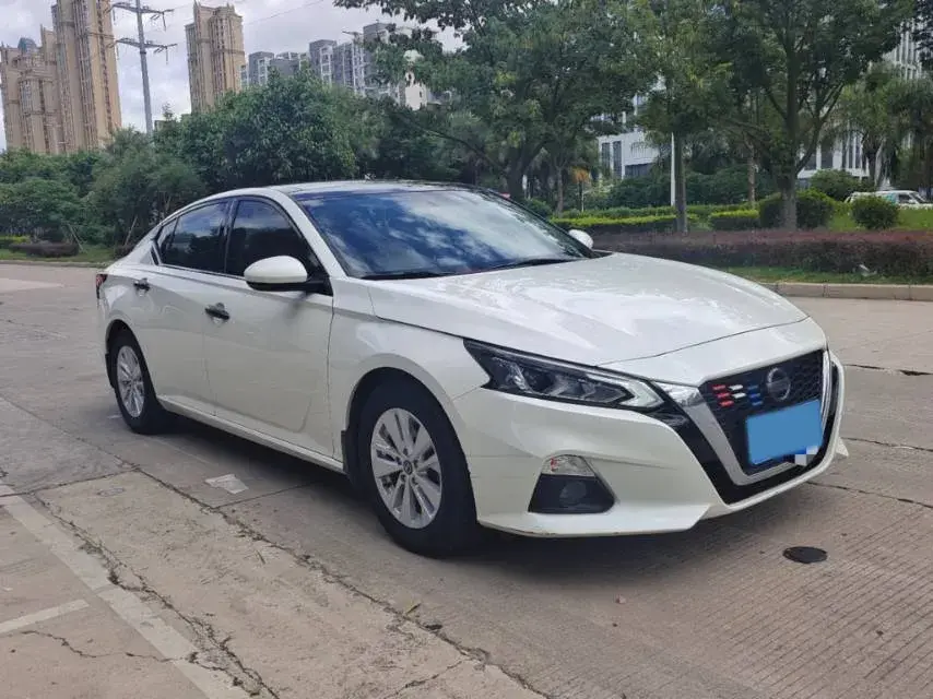 2020 NISSAN TEANA thumbnail 3