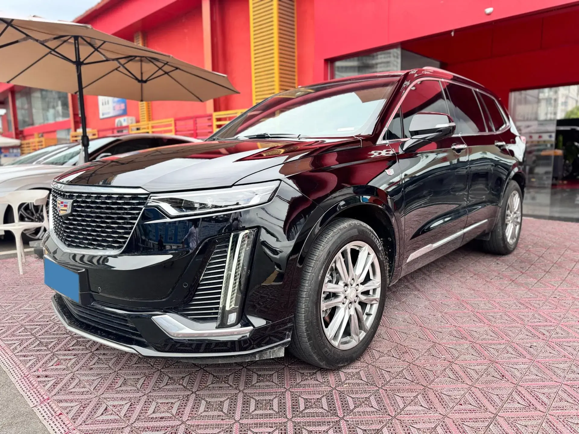 2021 CADILLAC XT6 view 1