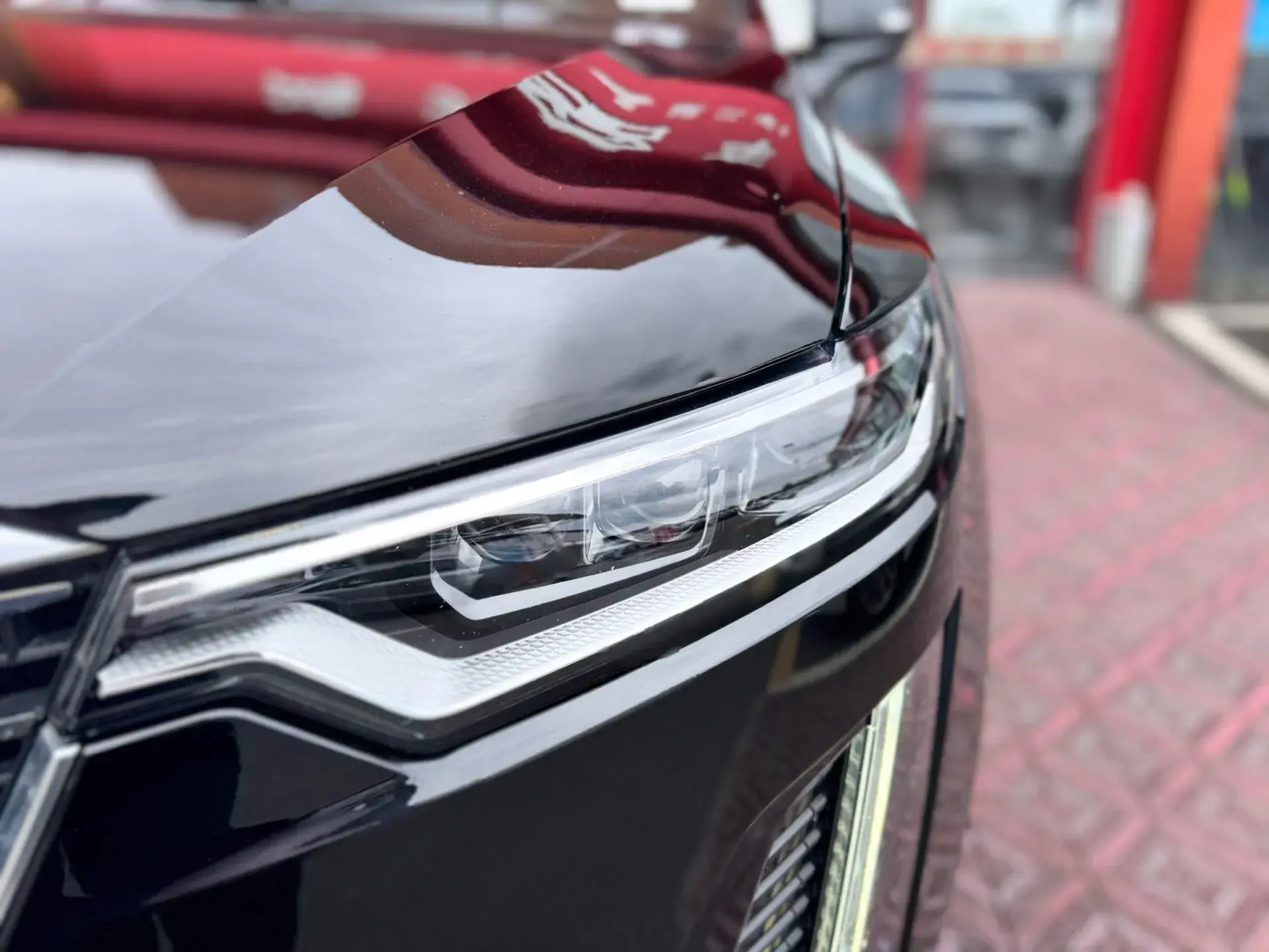 2021 CADILLAC XT6 thumbnail 4