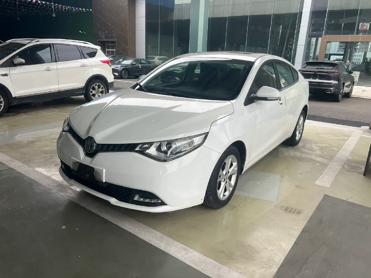 2016 MG GT 1.5T 129HP L4 6AT