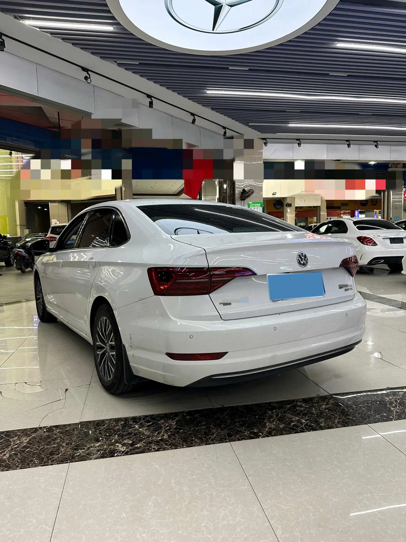 2019 VOLKSWAGEN SAGITAR thumbnail 3