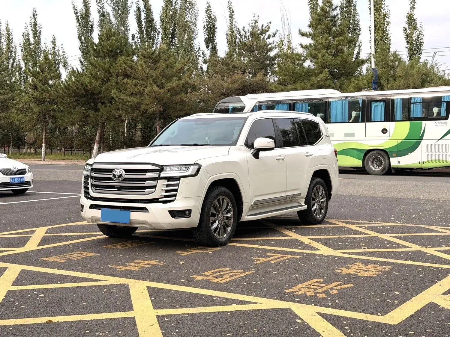 2021 CHEVROLET TRAX view 1