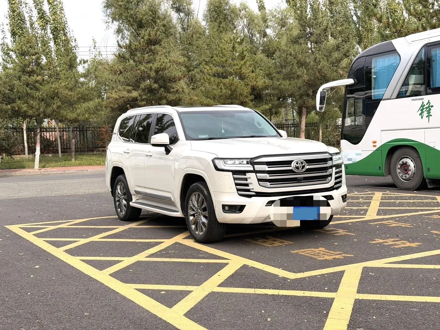 2021 CHEVROLET TRAX thumbnail 3