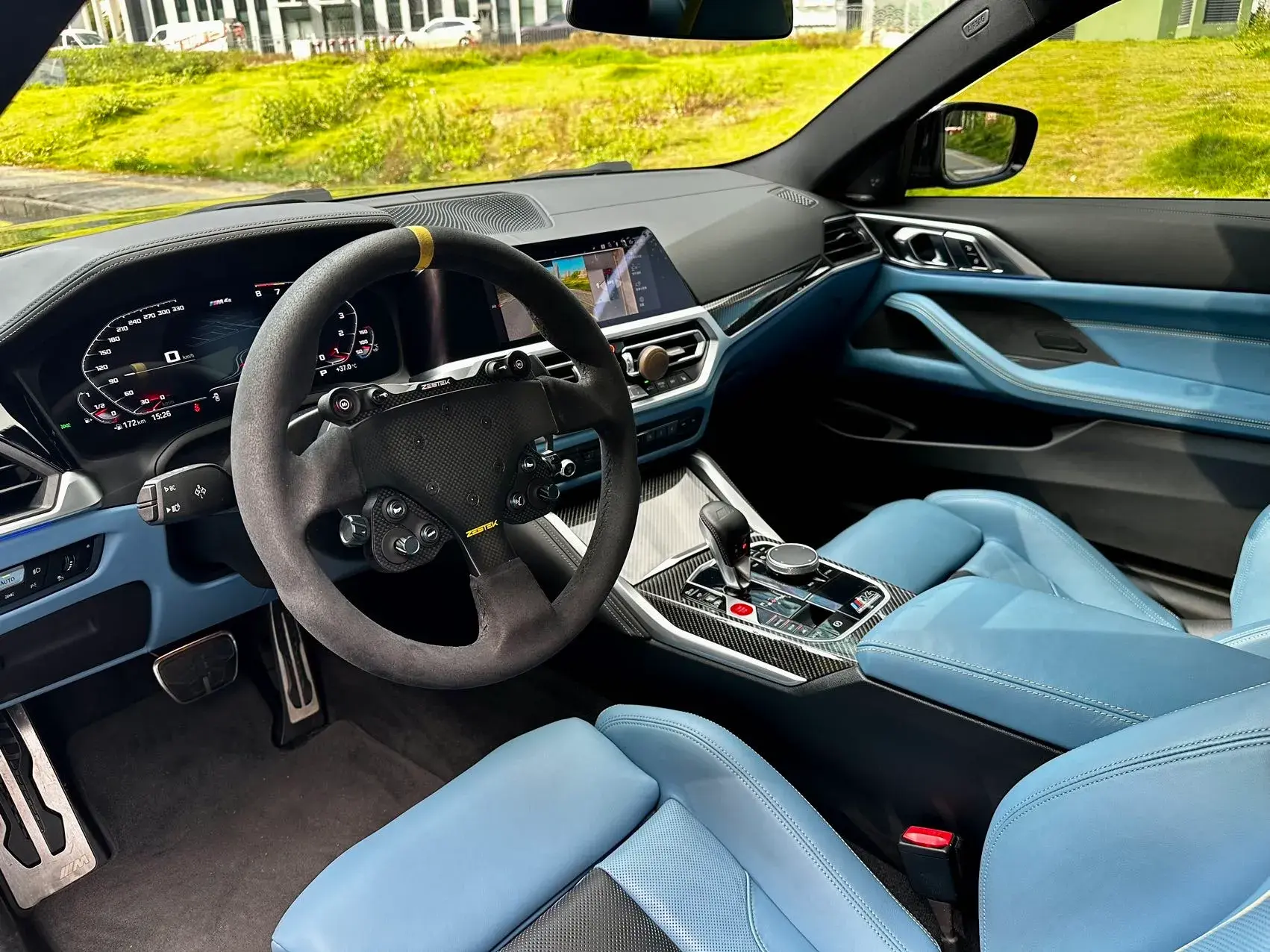 2021 BMW M4 thumbnail 4