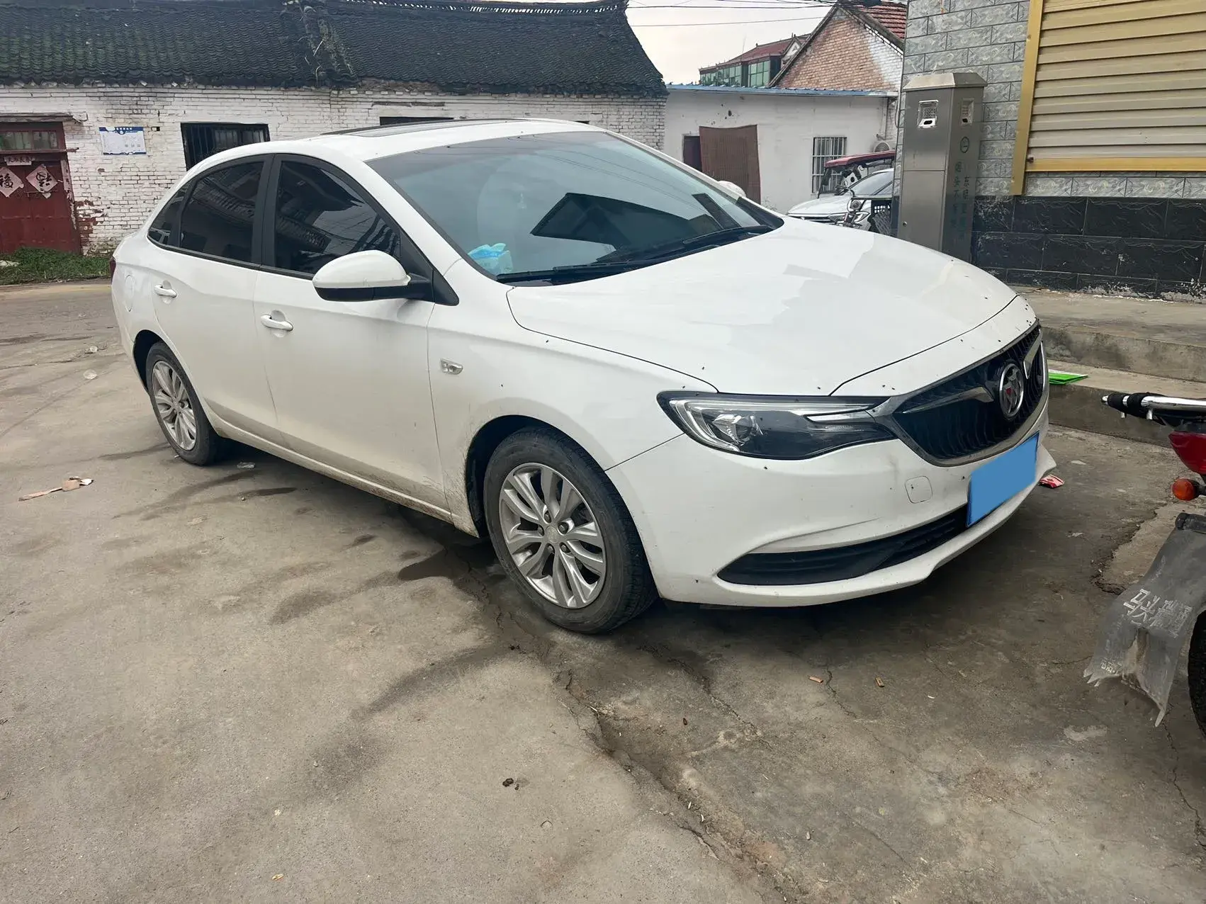 2021 BUICK EXCELLE thumbnail 2