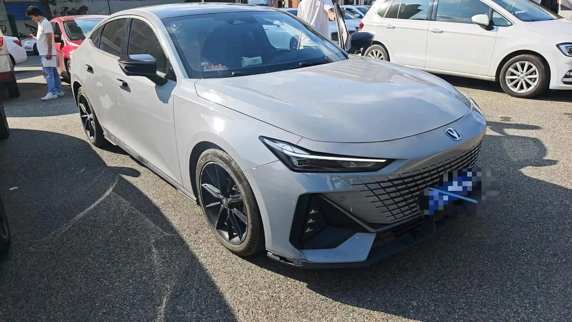 2022 CHANGAN UNI-V thumbnail 3