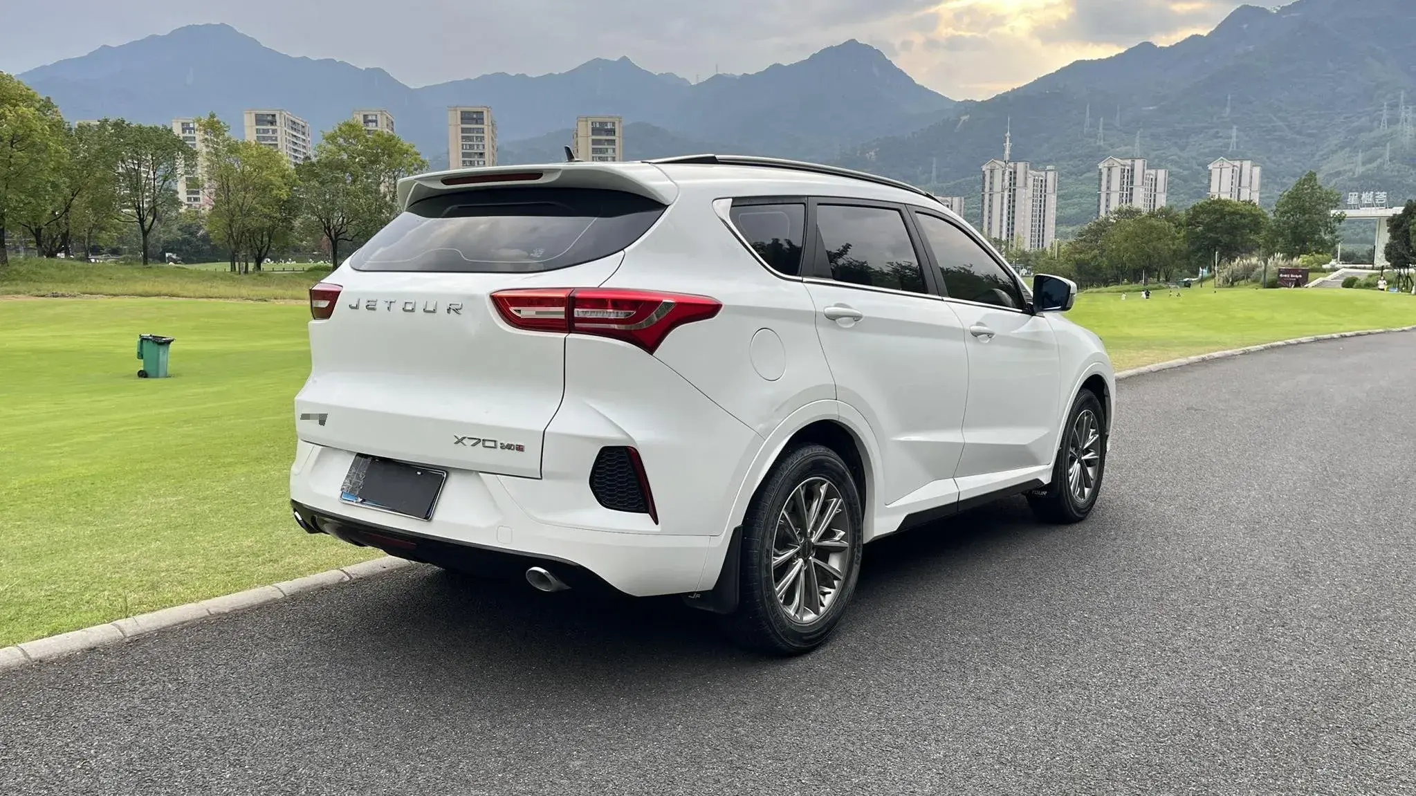 2021 JETOUR X70 thumbnail 4