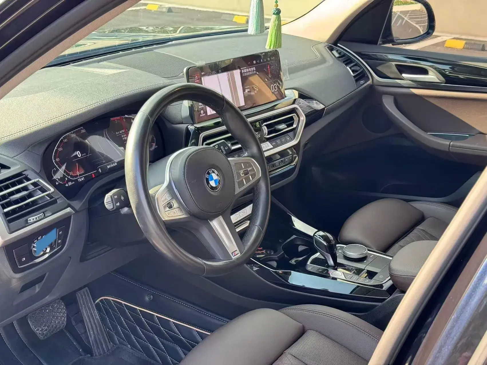 2022 BMW X3 thumbnail 4