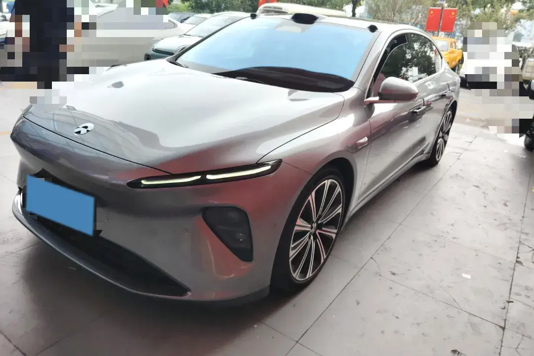 2024 NIO ET7 view 1