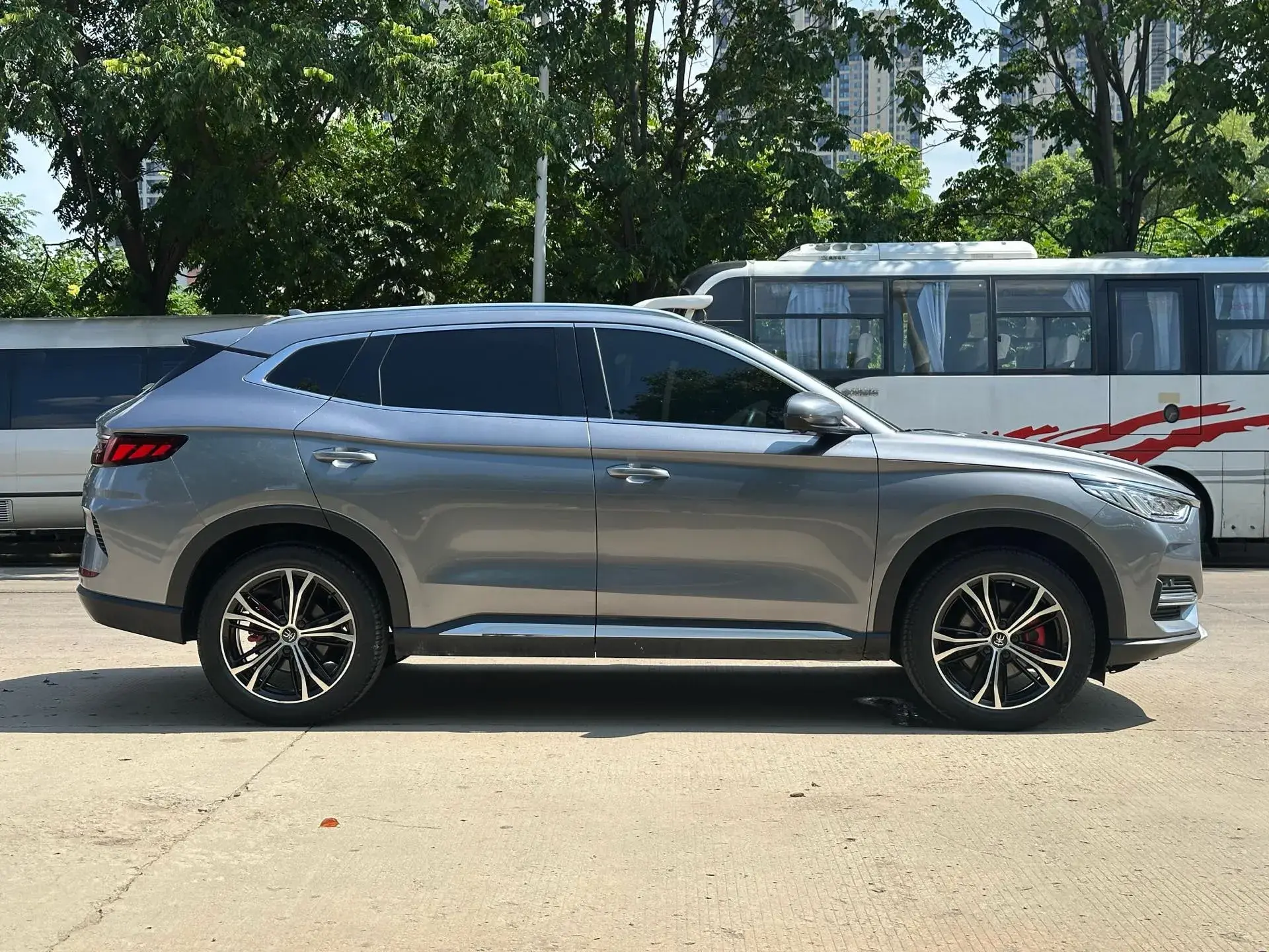 2020 BUICK REGAL thumbnail 3