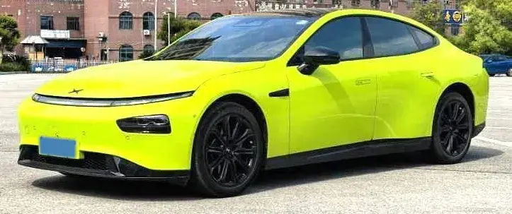 2021 XPENG P7 view 1