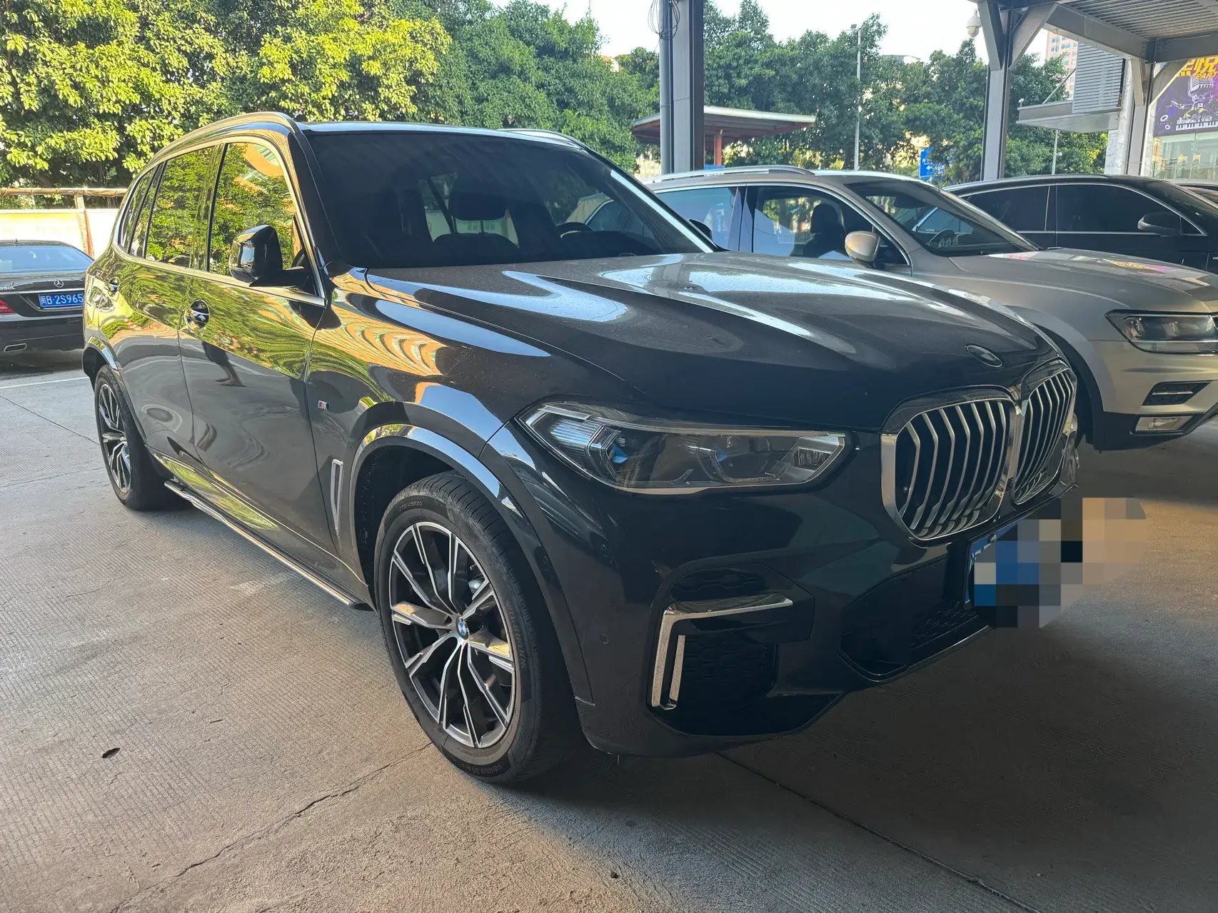 2022 BMW X5 thumbnail 2