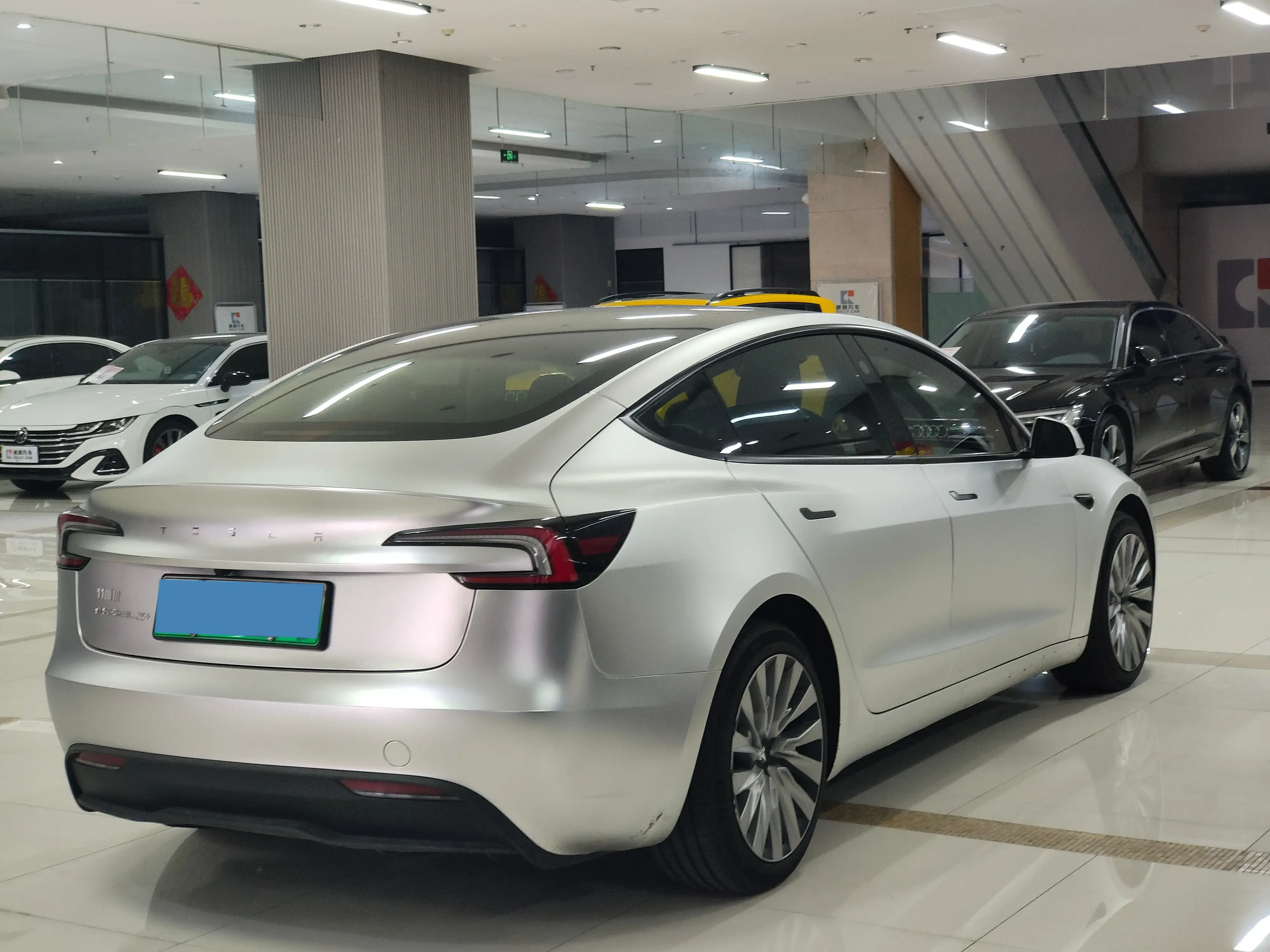 2023 TESLA MODEL thumbnail 3