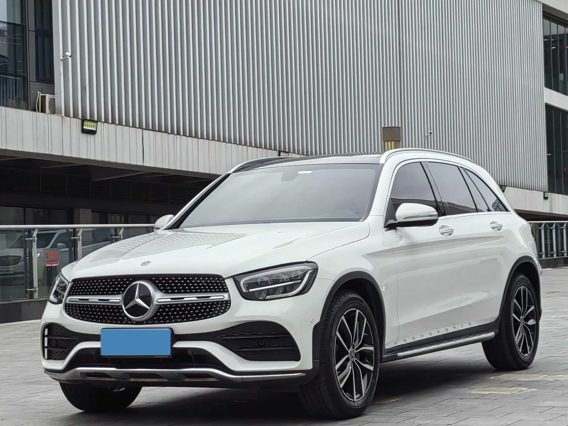 2020 MERCEDES-BENZ GLC view 1