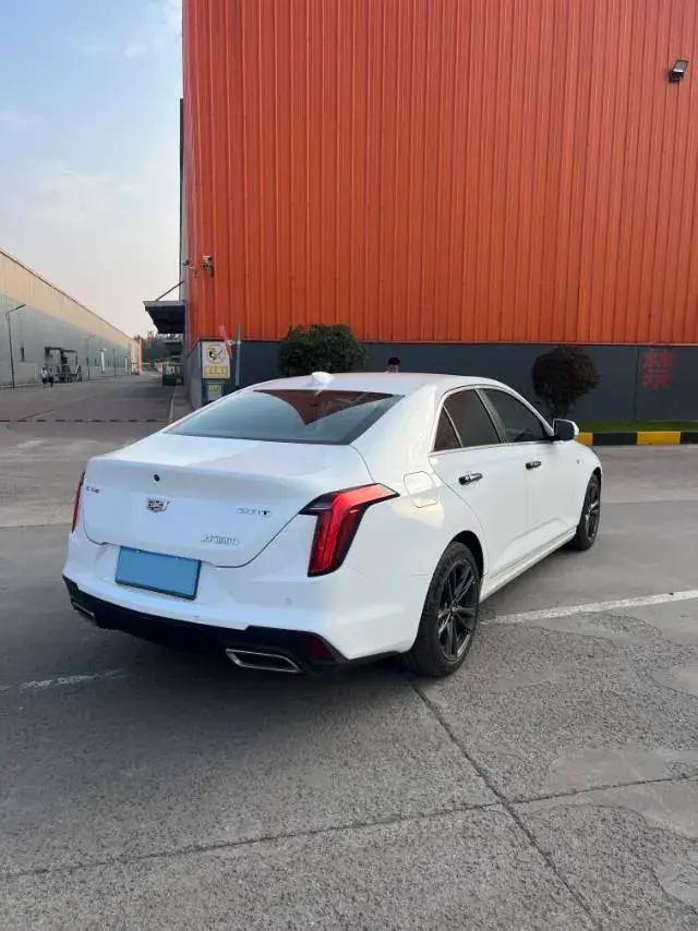 2022 CADILLAC CT4 thumbnail 4