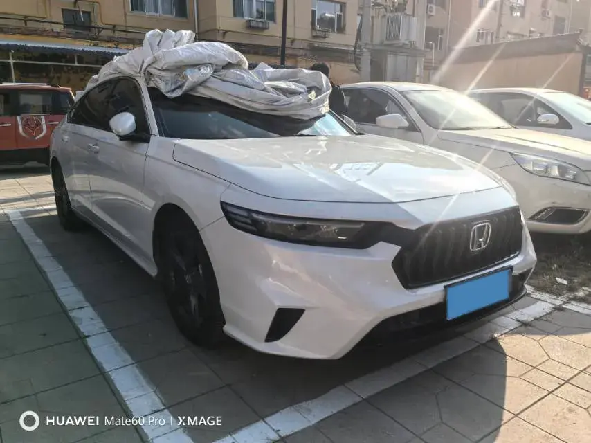 2023 HONDA INSPIRE thumbnail 3