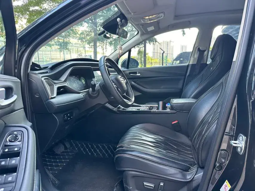 2022 GAC TRUMPCHI thumbnail 4