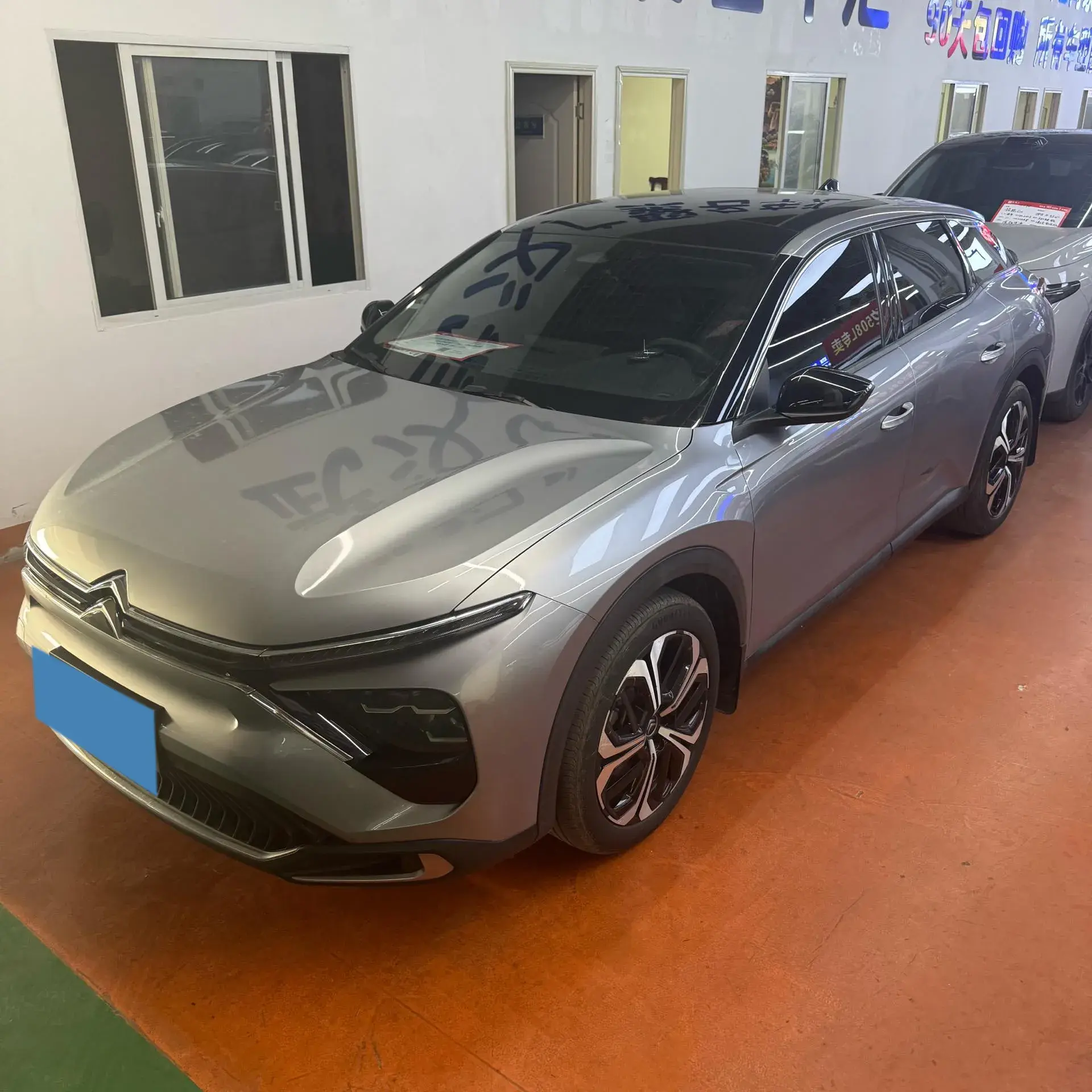 2022 CITROEN C5 view 1