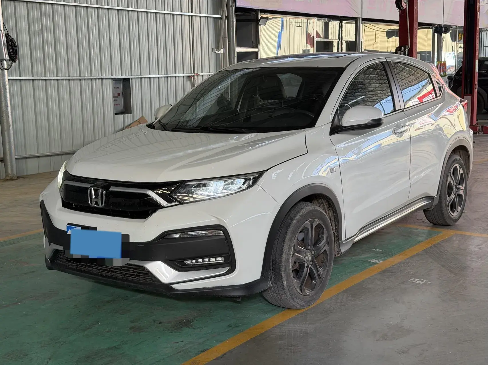 2020 HONDA XR-V view 1