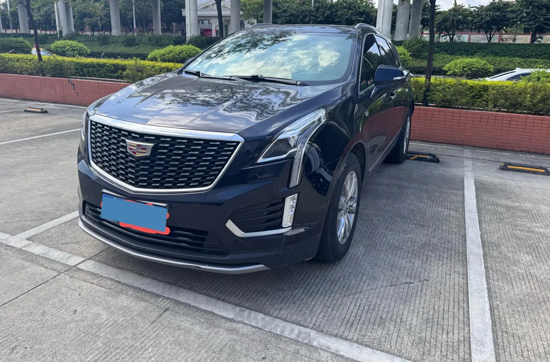 2022 CADILLAC XT5 view 1