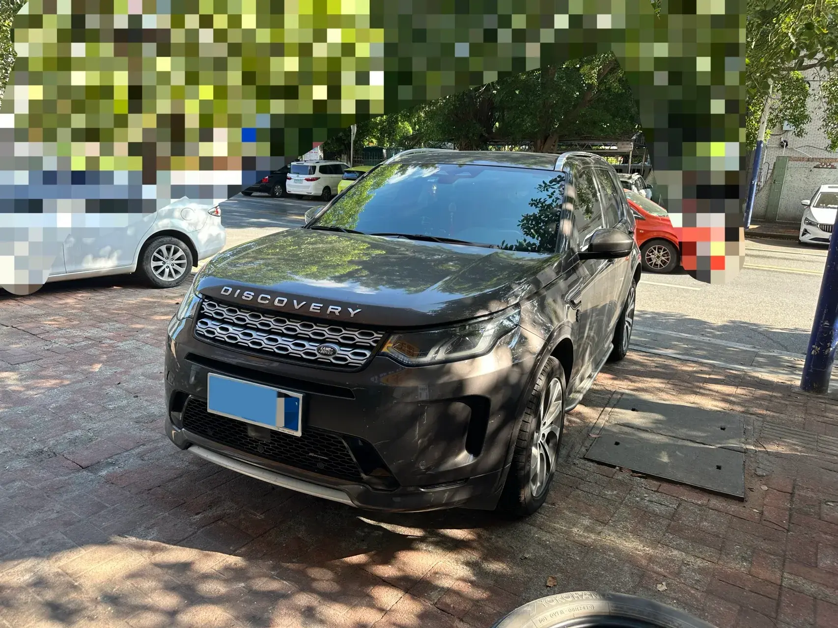 2022 LAND ROVER view 1